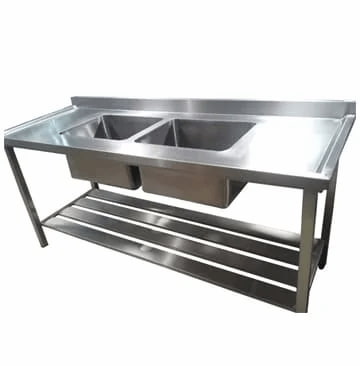 Vantagens da pia inox industrial em cozinhas de restaurantes e indústrias alimentícias
