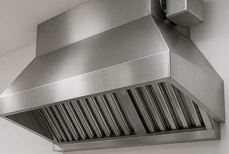 Como instalar uma coifa industrial em aço inox corretamente